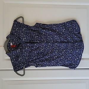 H&M sleeveless floral print blouse with ruffle detail size US 2 in blue color
